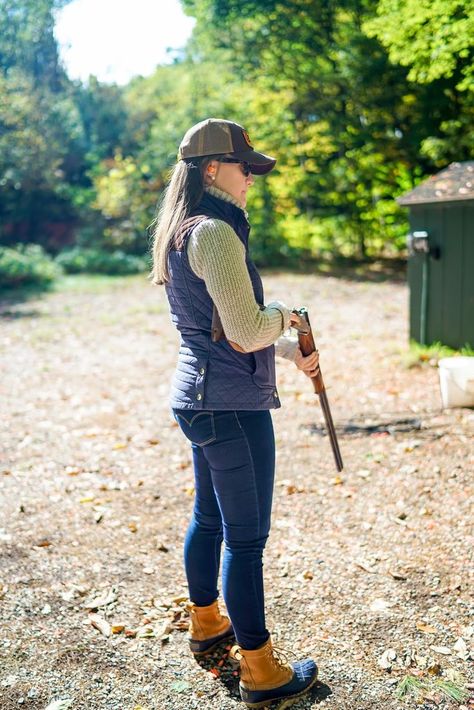 Ll Bean Women Outfits, Driving Range Outfit, Skeet Shooting Outfit, Shooting Range Outfit, Cute Fall Fashion, Casual Sporty Outfits, Clay Shooting, Hiking Outfit Women, Boating Outfit