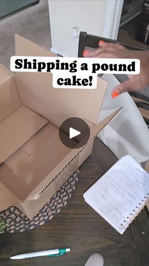 Pound Cake Packaging, Homemade Sweets Recipes, Bigger Bolder Baking, Boxes Packaging, Homemade Sweets, Cake Packaging, Pound Cakes, Reels Video, Packaging Paper