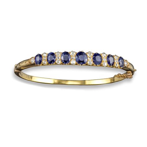 Fine Sapphire Bangle Jewelry, Elegant Sapphire Bangle Bracelet, Luxury Oval Sapphire Bracelet, Luxury Sapphire Bangle Bracelet, Luxury Yellow Gold Sapphire Bracelet, Sapphire Bracelet, Hinged Bangle, Diamond Jewellery, Diamond Set