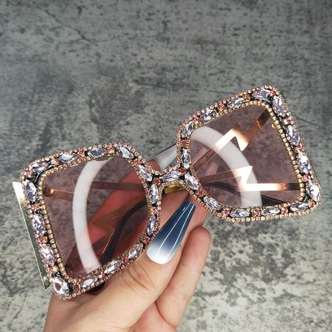 Sunglasses Diy, Pretty Sunglasses, Diamond Decor, Crystal Sunglasses, Rhinestone Sunglasses, Diamond Decorations, Rhinestone Fashion, Pink Mirror, Retro Punk