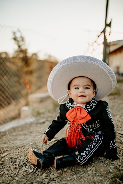 Charro Days, First Birthday Baby Boy, Charro Outfit, Birthday Baby Boy, Mexican Babies, Baptism Photos, Fiesta Theme Party, Twin First Birthday, Mexican Party Theme