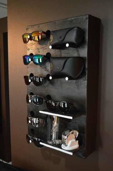 Diy Sunglasses Holder, Sunglasses Storage Diy, Diy Sunglasses, Sunglasses Organizer, Diy Organizer, Sunglasses Display, Sunglasses Storage, Diy Display, Accessories Display