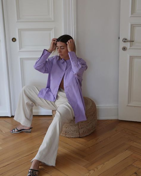 Couture Face Mask, Linen Shirt Outfit, Aylin Koenig, Button Down Outfit, Lavender Shirt, Matching Sets Outfit, Spring Shirts, Casual Street Style, Spring Summer Outfits