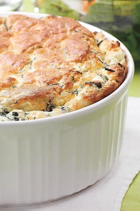 Cheese Souffle Recipe, Spinach Souffle, Souffle Recipe, Cheese Souffle, Souffle Recipes, Spinach Feta, Classic French Dishes, French Dishes, Spinach And Cheese