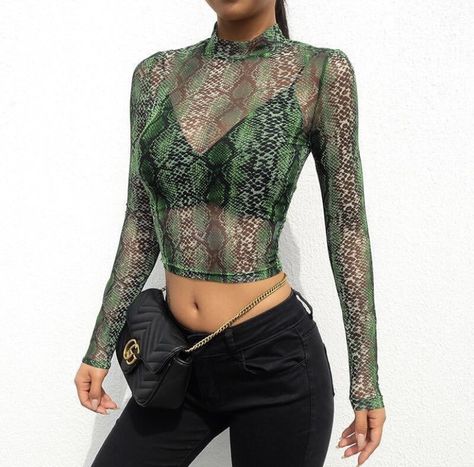 Mesh Top Long Sleeve, Crop Top Styles, Green Snake, Mesh T Shirt, Casual Shirt Women, Mesh Long Sleeve, Magical Creatures, Green Print, T Shirt Women