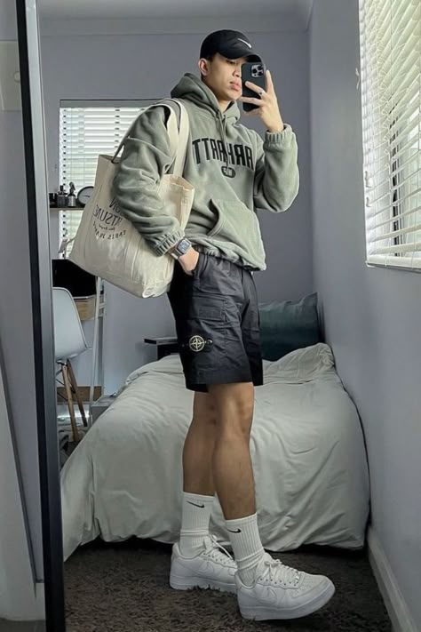 Outfits Quotes, Mens Shorts Outfits, Trendy Boy Outfits, Mens Summer Outfits, Mens Casual Outfits Summer, Mens Trendy Outfits, Street Style Outfits Men, Men Stylish Dress, Street Fashion Men Streetwear