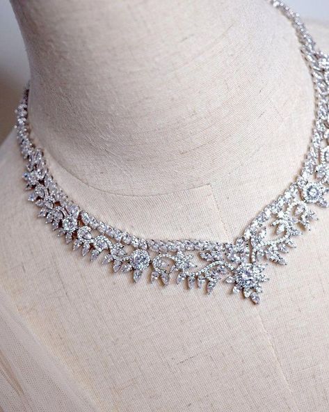 Grandmother Jewelry, Backdrops Necklace, Princess Necklace, Jewelry Design Inspiration, Fancy Yellow Diamond, Bridal Fashion Jewelry, Length Necklace, Diamond Necklaces, Jewelry Tags