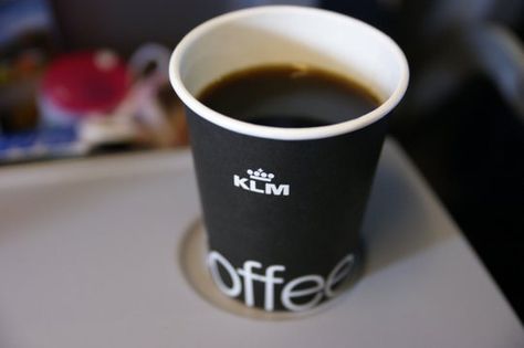 Why Does Airplane Coffee Taste So Bad? — Smart Coffee for Regular Joes Coffee That Doesnt Taste Like Coffee, Quitting Coffee, Ugly Kitchen, Bad Coffee, Lasagna Pasta, Need Coffee Meme, Coffee Serving, Waffle Cookies, Lunch Appetizers