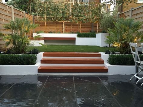 Garden Sitting Areas, Contemporary Garden Design, Sloped Backyard, Garden Stairs, Tiered Garden, Back Garden Design, Sloped Garden, Garden Steps, Patio Garden Design