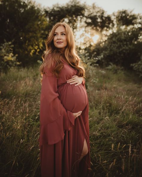 Imagine looking this amazing when you’re pregnant! I know I certainly didn’t 😅 A maternity shoot is the perfect chance to get dressed up and capture your pregnancy ‘glow’, whether you’re feeling it or not, it’s lovely to capture such a special moment in your life 🤰❤️ #maternityphotography #maternityphotoshootideas #lakedistrictphotographer #ignitedmotherhood Fall Maternity Photos Just Mom, Maroon Dress Maternity Pictures, Maternity Woods Photoshoot, Maternity Poses Single Outdoor, Green Maternity Dress Photoshoot, Solo Maternity Shoot, Solo Maternity Pictures, Maternity Shoot Poses, Fall Maternity Photoshoot