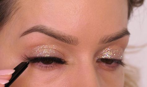 Easy Gold Glitter Eye Makeup Tutorial Tape Eyeshadow, Sparkle Eye Makeup, Sparkly Eye Makeup, Sparkly Makeup, Sparkly Eyes, Brown Eyeliner, Glitter Eye Makeup, How To Apply Concealer, Concealer Makeup