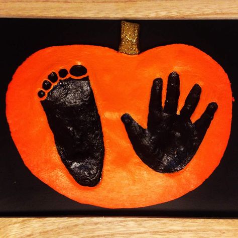 DIY Salt Dough Pumpkin Prints – Jamieson Diaries Footprint Pumpkin, Diy Salt Dough, Pumpkin Craft, Orange Paint, Brown Paint, Glitter Glue, Pumpkin Crafts, Salt Dough, Pumpkin Print