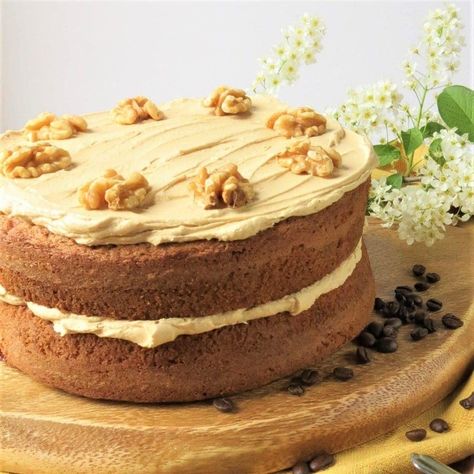 Coffee Icing, Gluten Free Coffee, Coffee And Walnut Cake, Coffee Cake Recipes Easy, Coffee Cheesecake, Chocolate Slabs, Australia Food, Walnut Cake, Best Gluten Free Recipes