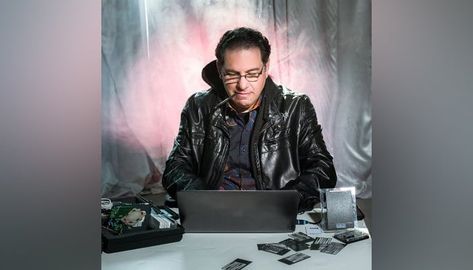 Once most-wanted cybercriminal, world's top hacker Kevin Mitnick passes away Show More Open This Link =>( https://best2daynews.com/once-most-wanted-cybercriminal-worlds-top-hacker-kevin-mitnick-passes-away/ ) Kevin Mitnick, New World