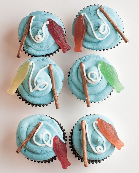 Fishing Themed Desserts, Easy Fish Cake Birthday, The Big One Fishing Birthday Cookies, Oh Fishally One Birthday Cake, Fishing Desserts, Fish Baby Shower Theme, Fishing Baby Shower Ideas, Ofishally One Birthday Cake, Fishing Cake Ideas