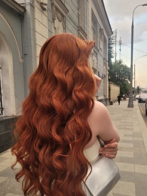 Very Long Ginger Hair, Long Red Hair Aesthetic, Red Hair For Warm Skin Tones, Ginger Red Hair Color, Ginger Long Hair, Ginger Hair Ideas, Long Ginger Hair, Red Ginger Hair, Ginger Hairstyles