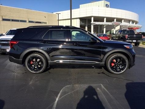 Ford Explorer St Black, Black Ford Explorer, Ford Explorer St, Cars 2023, New Ford Explorer, Explorer St, Black Suv, 2020 Ford Explorer, Murdered Out