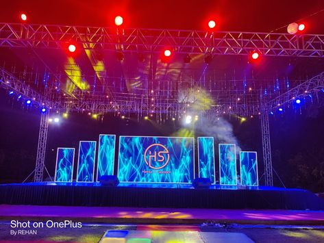 Led Screen Stage Design For Sangeet, Led Wall Design Stage, Sangeet Led Stage, Concert Stage Design Backdrops, Sangeet Setup, Sangeet Stage, Couple Seating, Stage Backdrop Design, Concert Design