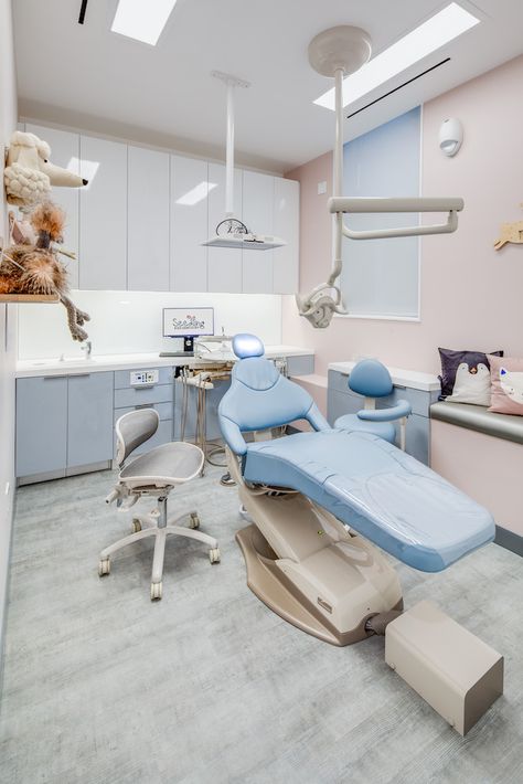 Seedling Kids Dentistry - KOHAN Inc. Healthcare Photoshoot, Pediatric Dentistry Office, Kids Dental Office, Dental Interior, Pediatric Dental Office Design, Dental Room, Pediatrics Office, Dentist Office Design Interiors, Dentistry Design