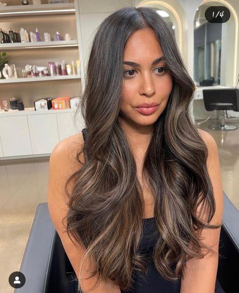 Hair Colour On Dark Hair, Mushroom Brown On Dark Hair, Dark Down Hair With Highlights, Brown Hair With Highlights Tan Skin, Black To Dark Brown Balayage, Simple Balayage Brunettes, Brunette Highlights On Black Hair, Full Highlights On Black Hair, Boliage Hair Black Hair