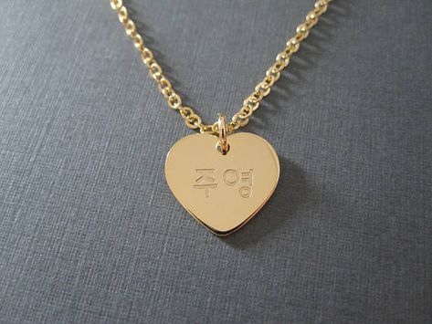 Personalized Engraved Korean Name Heart Necklace in 4 Colors - Hangul Name Necklace - Korean Necklac Korean Necklace, Nama Korea, Necklace Korean, Monogram Hearts, Mini Necklace, Korean Jewelry, Korean Name, Gold Engraving, Jewelry Lookbook