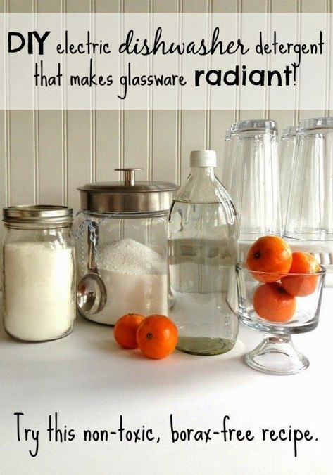 Homemade DISHWASHER DETERGENT that works like a charm! (Non-toxic, Borax-free recipe). | Farm Girl Inspirations Diy Dishwasher Soap, Natural Dishwasher Detergent, Diy Dishwasher Detergent, Homemade Dishwasher Detergent, Diy Detergent, Diy Cleaning Solution, Deep Cleaning Tips, Homemade Cleaning Products, Dishwasher Soap