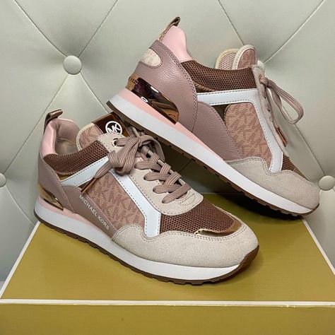 Mk Sneakers, Michael Kors Slip On, Mk Shoes, City Sneakers, Michael Kors Sneakers, Winter Sneakers, Sneakers Grey, Shades Of Pink, Suede Sneakers