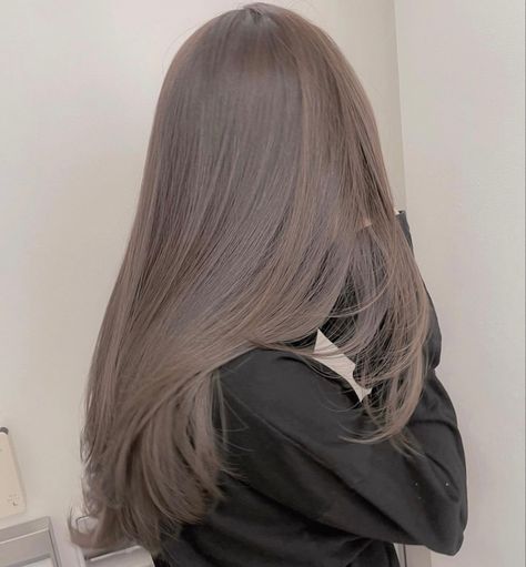 Medium Colored Hair, Greige Blonde Hair, Milk Tea Beige Hair, Greige Hair Color, Dusty Brown Hair, Ashy Hair Color, Grayish Brown Hair, Greige Hair, Ash Blonde Hair Color