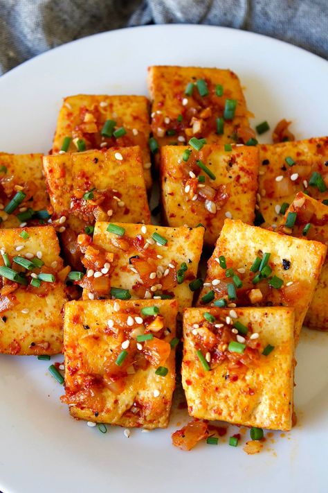 Dubu jorim, Korean spicy braised tofu Dubu Jorim, Spicy Tofu Recipes, Braised Tofu, Korean Chili Flakes, Korean Recipe, Tofu Recipe, Rice Wine Vinegar, Rice Wine, Tofu Recipes