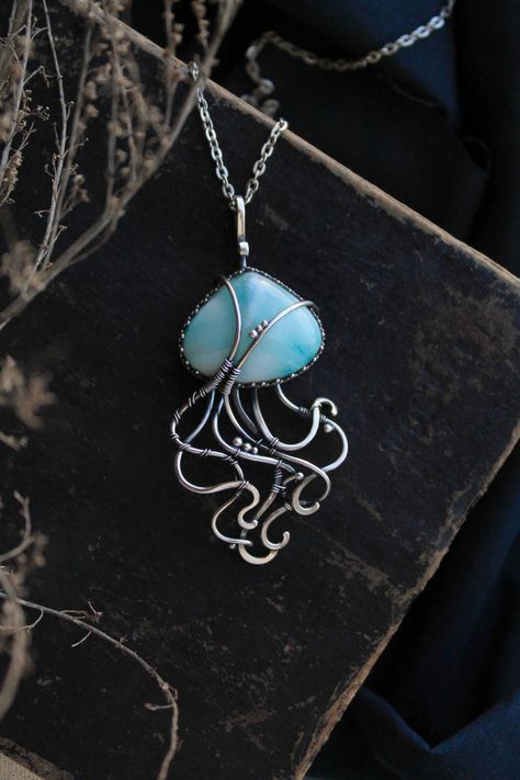 Magic Dance, Jellyfish Pendant, Wire Wrapped Stone Jewelry, Wire Jewelery, Wire Wrap Jewelry Designs, Wire Wrapped Jewelry Diy, Wire Wrapped Jewelry Tutorials, Wire Jewelry Designs, Diy Wire Jewelry