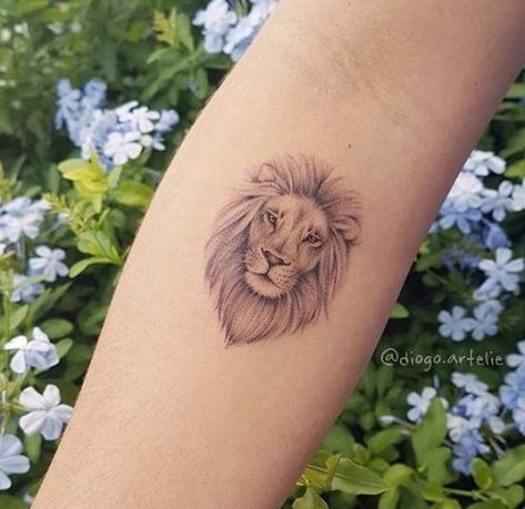 Empower Your Style with Top 18 Small Lion Tattoo Ideas for Women in 2024 – Symbolize Strength & Beauty! Lion Tattoo For Women Back Of Neck, Simple Lion Face Tattoo, Leo Face Tattoo, Pretty Lion Tattoo, Lion Face Tattoo For Women, Micro Lion Tattoo, Lion Tattoo Aesthetic, Lion Tattoo Feminine, Delicate Lion Tattoo