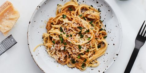 Caramelized Onion Pasta, Onion Pasta, Cooking Onions, Sauteed Kale, Homemade Tomato Sauce, Caramelized Onion, Drying Pasta, Most Popular Recipes, Fresh Pasta