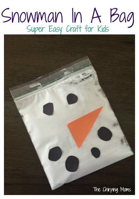 Snowman In A Bag - Super Easy Craft for Kids! Here's a fun winter activity that little ones will enjoy. Celebrate the cold weather and snowmen, with this fun activity. | #WinterCraft #SnowmanCraft Snowman In A Bag, Super Easy Crafts For Kids, Diy Locker, Diy Wainscoting, Diy Blanket Ladder, Wood Wall Art Diy, Bag Craft, Diy Headboards, Craft For Kids