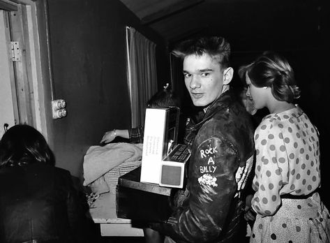 Photographs of the Rockabilly/Psychobilly Scene, 1982 | Garry Stuart Rockabilly Kids, Psychobilly Bands, Barbican Estate, Mode Rockabilly, Race Photography, Notting Hill Carnival, The Barbican, Mosh Pit, How To Lean Out