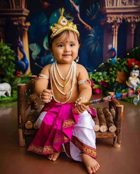 Krishna Jayanthi Baby Photoshoot, Radha Baby Photoshoot, Yashoda And Krishna Baby Photoshoot, Krishna Costume, Mayan Dress, Twin Photoshoot, Krishna Balaram, Hey Ram, Krishna Jayanthi