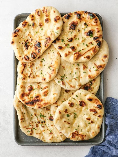 Grilled flatbread is an easy way to add fresh and delicious homemade bread to a meal. It requires a handful of pantry ingredients, has a short rise time, and is very forgiving. Basically, you can’t mess it up! Serve it as a side to almost any meal, use it alongside your favorite dip, or even as a base for a flatbread pizza. | homemade flatbread recipes | how to make flatbread | flatbread recipes dough | flatbread recipe with yeast | flatbread from scratch | grilled flatbread recipes Homemade Flatbread Recipes, Yeast Bread Rolls, Flatbread Dough, Recipes With Yeast, Grilled Flatbread, Homemade Flatbread, Great Pizza, Flatbread Recipes, Flat Bread