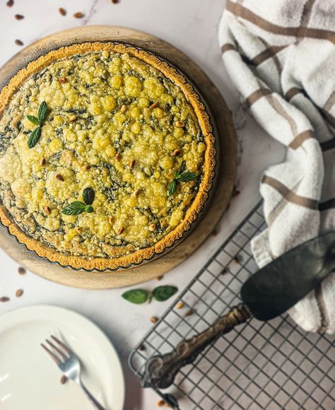 Vegan Spinach and Cashew Cheese Quiche - Cacao Shamaness Savory Pie Crust, Gluten Free Quiche, Vegan Cashew Cheese, Vegan Quiche, Vegan Main Course, Gluten Free Dough, Vegan Spinach, Gluten Free Pie Crust, Gluten Free Crust