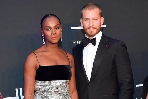 Tika Sumpter Is Married! See 10 Photos Of The Star And Husband Nick James Tika Sumpter Husband, Interracial Wedding Photos, Tika Sumpter, Interracial Wedding, Bwwm Couples, Interracial Marriage, Couple Pic, Interracial Relationships, People Of Interest