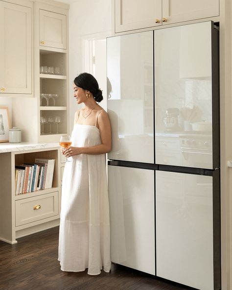 Samsung Bespoke Fridge, Bespoke Fridge, Glass Door Refrigerator, White Refrigerator, Glass Fridge, White Fridges, Color Refrigerator, Samsung Bespoke, Parisian Decor