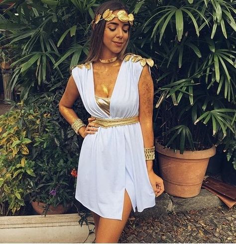 Grega Toga Costume Diy, Toga Party Costume, Goddess Costume Halloween, Greek Goddess Costume Halloween, Goddess Halloween Costume, Goddess Halloween, Toga Costume, Theme Carnaval, Toga Party