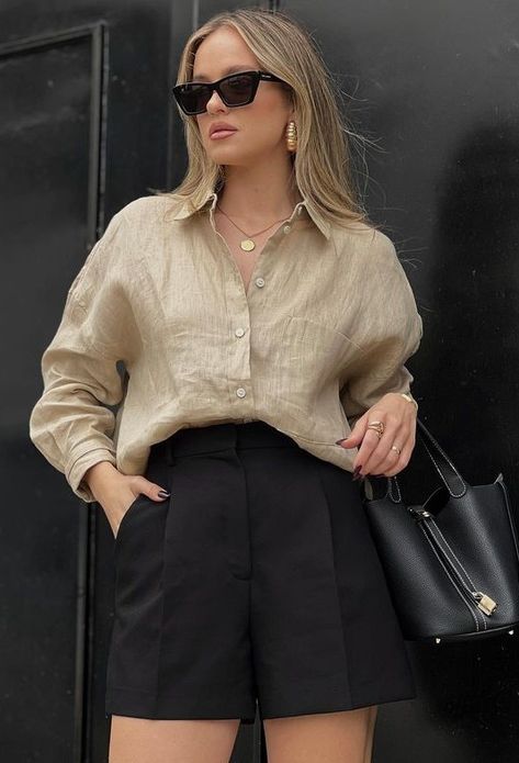 Lunch Meeting Outfit, Nude Shirt Outfit, Linen Top Outfit, Linen Shirt Outfit Women, Army Outfit, Nude Shirt, Linen Shirt Outfit, Meeting Outfit, Easy Chic