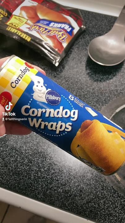 1AllThingsErin on TikTok Canned Biscuit, Pillsbury Recipes, Biscuit Recipes, Canned Biscuits, Sleepover Food, Filling Food, Hot Dog Recipes, Superbowl Snacks, Corn Dogs