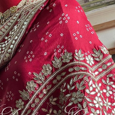 𝐀𝐚𝐛𝐧𝐨𝐨𝐬 𝐂𝐨𝐮𝐭𝐮𝐫𝐞 on Instagram: "A Pure Silk by Silk Bandhni and Shibori Dupatta that has been heavily done up with Gota Patti and Zardozi work with Tassles on the Pallas!!! For all product-related queries, kindly contact: WhatsApp: +91-9910271612 Telegram: https://t.me/OfficialAabnoosCouture . . . #aabnoos #aabnoosforindia #flaunttheelegance #aabnooshandmade #aabnooswoman #aabnooshighfashion #indianfashion #womensfashion #indianstreetfashion #indianoutfit #bollywooddress #vocalforlo Shibori Dupatta, Anita Dongre Lehenga, Zardozi Work, Bollywood Dress, Anita Dongre, Indian Outfit, Photographic Lighting, Shibori, Pure Silk