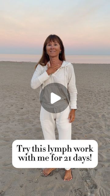 Janet Osborne on Instagram: "LYMPH LOVE!💗 
Try the big 6 method by Dr. Perry Nickelston @stopchasingpain  and boost your lymphatic health!
Easy effective and life-changing! 💪🏼

I love this so much and hope you do as well. 

The Big 6 Points ⬇️
1. Collarbone (below and above )
2. Side of the neck under the ear, 
3. Pectoral /armpit area, 
4. Abdomen 
5. Groin crease, 
6. Behind the knees, 

➡️Do the BIG 6 every day
➡️Try it for 21 days 
➡️Go in order 1 to 6
➡️Rub and tap lightly about 10 times each both sides
➡️Rebound for 30 - 60 seconds

That’s it! 
And it only takes 2 to 3 minutes 😉

#lymphealth#healthyaging#thebig6#healthyhabits" Evening Exercise, Lymph Detox, Everyday Exercise, Daily Exercises, Lymph Drainage, Body Stretches, Health Ideas, Sleepy Time, Vagus Nerve