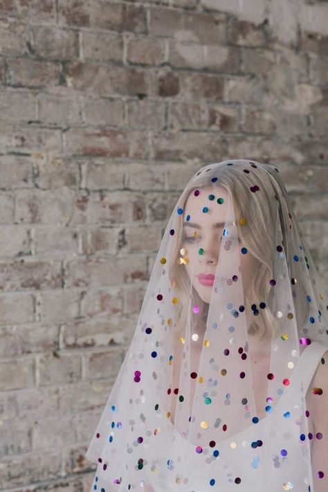 Wuirky Wedding Dress, Polka Dot Veil, White Veil, Fingertip Veil, Rainbow Polka Dots, Festival Bride, Rock N Roll Bride, Rainbow Wedding, Popular Wedding