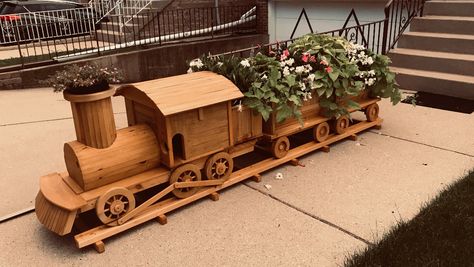 Cool Train Planter Wooden Train Planter, Train Planter, Wooden Train, Steam Train, Wooden Planters, Steam Trains, Bird House, Steam, Woodworking