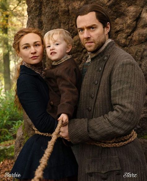 Brianna And Roger, Outlander Brianna, Outlander Aesthetic, Outlander Show, Starz Shows, Je Suis Prest, Outlander Characters, Richard Rankin, The Fiery Cross