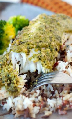 Oven Baked Pesto Tilapia Tilapia Pesto Recipes, Pesto Fish Recipes, Pesto Tilapia, Pesto Fish, Bake Shrimp, Salmon Pesto, Bake Salmon, Fish Dinners, Baked Tilapia