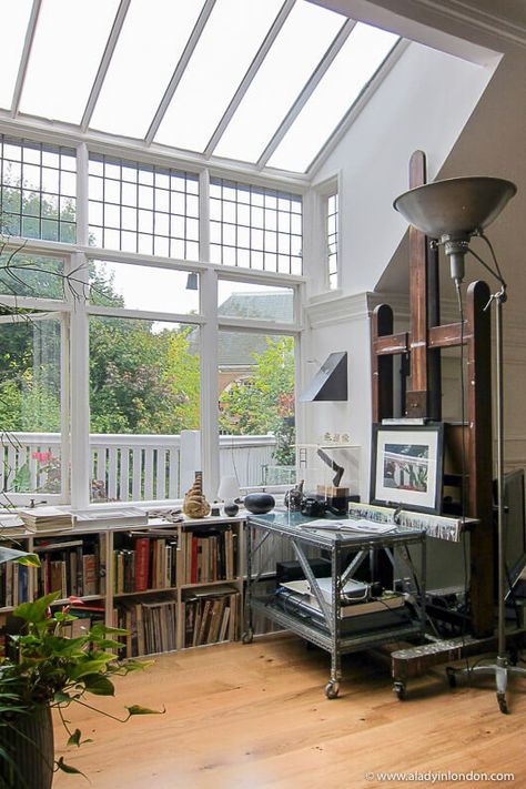 Kate Greenaway Studio in Hampstead, London England Aesthetic House Interior, London Appartement Interior, British Flat Interior, Houses In London Interior, London House Interior Townhouse, London House Aesthetic Interior, London Aesthetic Houses, London Architecture Aesthetic, London Town House Interior