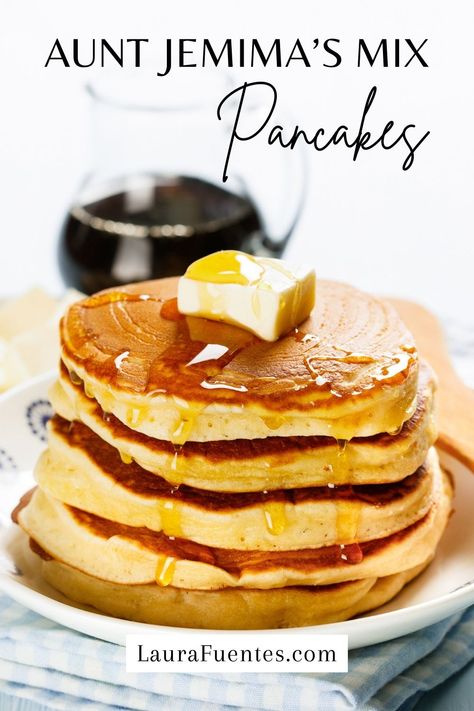 Grab your Aunt Jemima pancake mix and follow this recipe to make the most delicious, golden, and fluffy pancakes ever! Aunt Jemima Pancakes Recipe, Aunt Jemima Pancakes, The Best Pancakes, Pancake Mix Recipe, Best Pancakes, Freeze Pancakes, Fluffy Pancake Recipe, Pancake Calories, Aunt Jemima